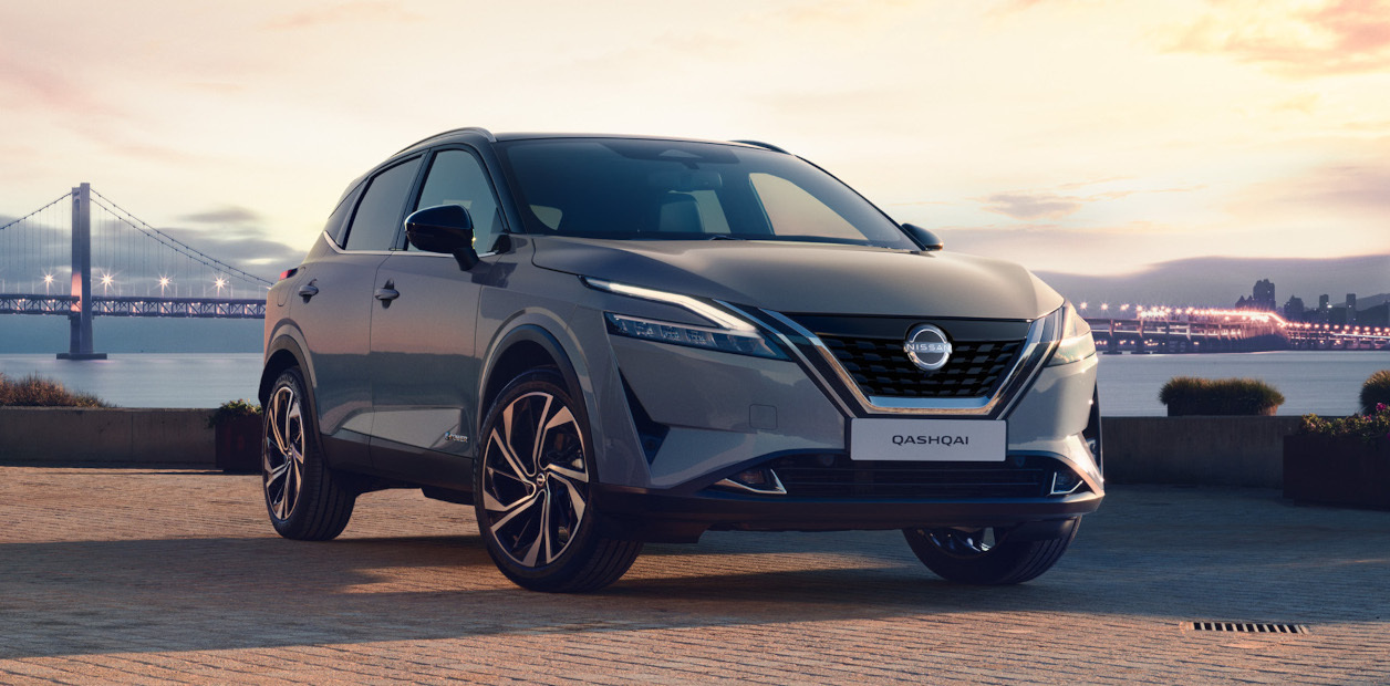 Nissan Qashqai Hatchback SelfCharging Hybrid Green.Car