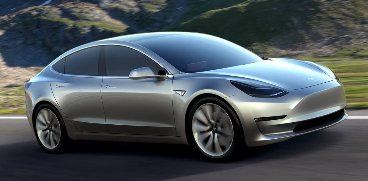 Tesla Model 3 Saloon Electric