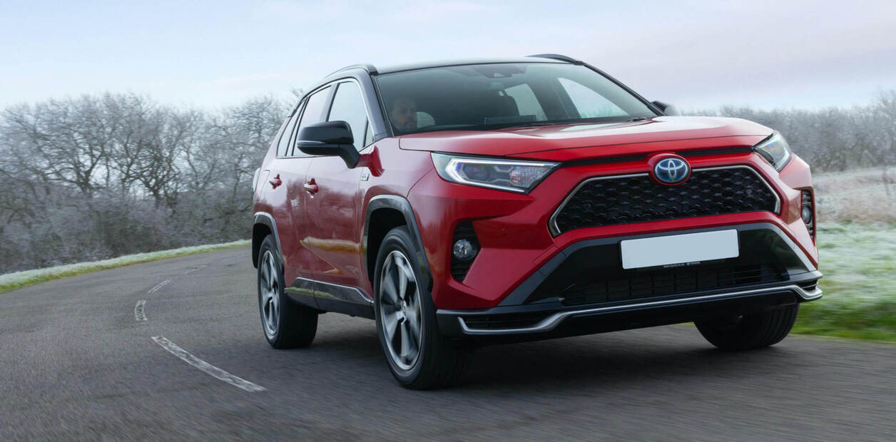 Toyota RAV4 Estate Plug in Hybrid Green Car
